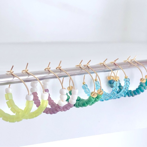 New Hand Beaded Hoop Earrings Artisan Unique Gifts Iridescent Pastel Blue Aqua - Picture 2 of 7